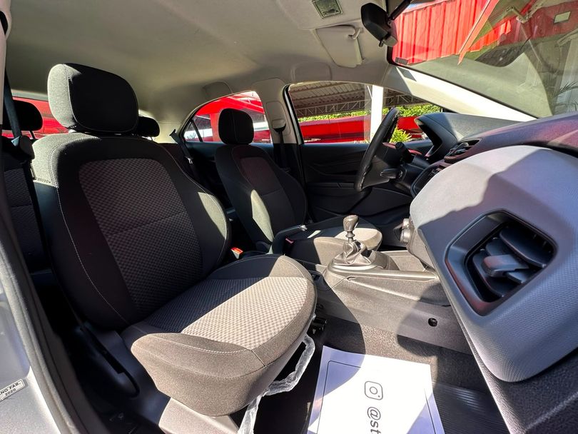 Chevrolet ONIX HATCH Joy 1.0 8V Flex 5p Mec.