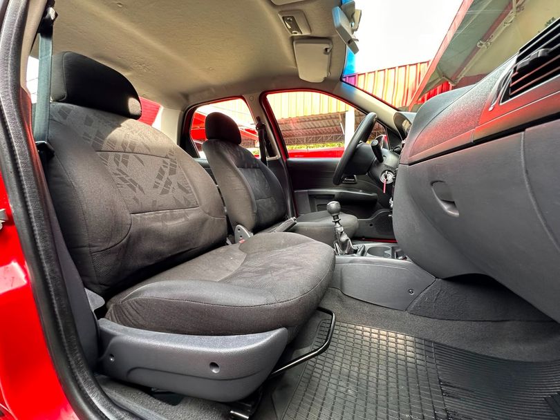Fiat Siena EL 1.0 mpi Fire Flex 8V 4p