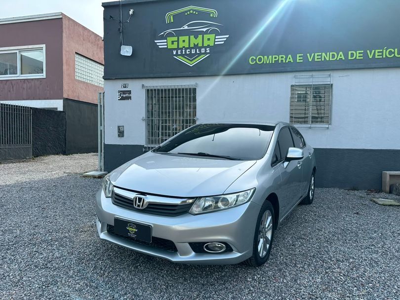 Honda Civic Sedan LXS 1.8/1.8 Flex 16V Aut. 4p