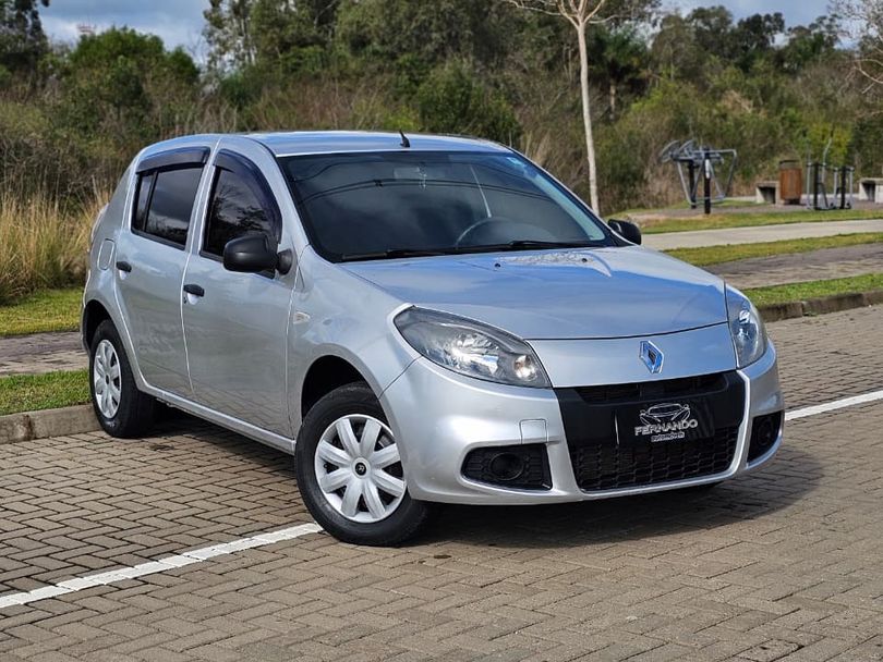 Renault SANDERO Authentique Hi-Flex 1.0 16V 5p