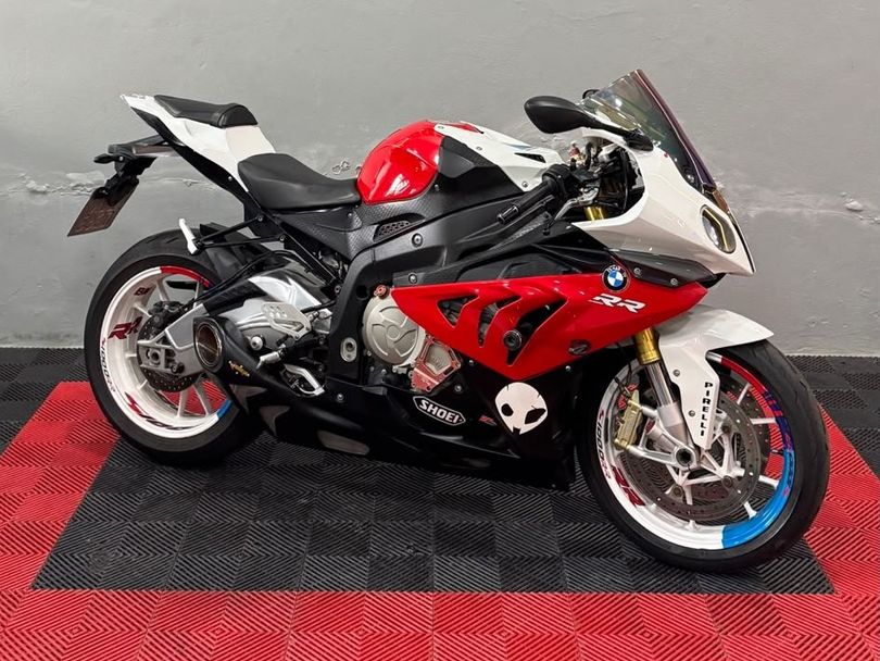 BMW S 1000 RR