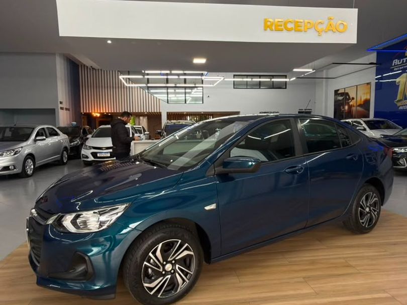 Chevrolet ONIX SEDAN Plus LT 1.0 12V Flex 4p Mec.