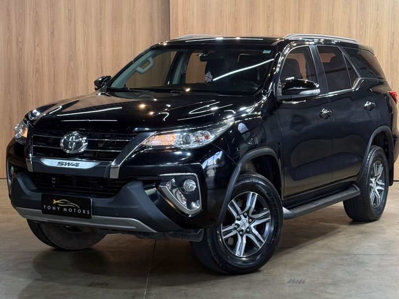 Toyota Hilux CD SR 4x2 2.7 16V/2.7 Flex Aut.