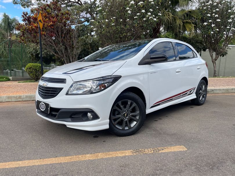 Chevrolet ONIX HATCH EFFECT 1.4 8V F.Power 5p Mec.