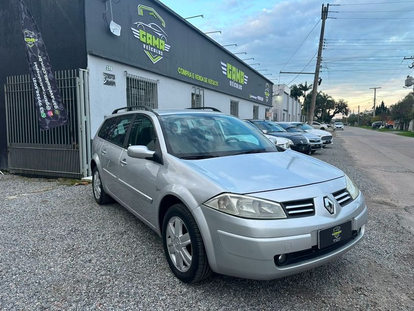 Renault Megane G. Tour EXTREME Hi-Flex 1.6 Mec.