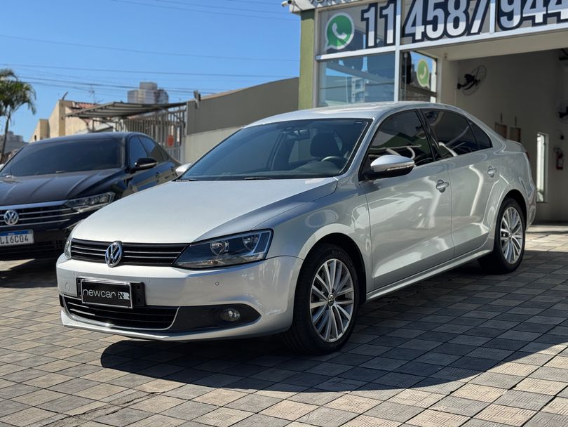 VolksWagen JETTA Highline 2.0 TSI 16V 4p Tiptronic