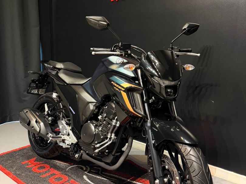 YAMAHA FZ25 250 FAZER FLEX
