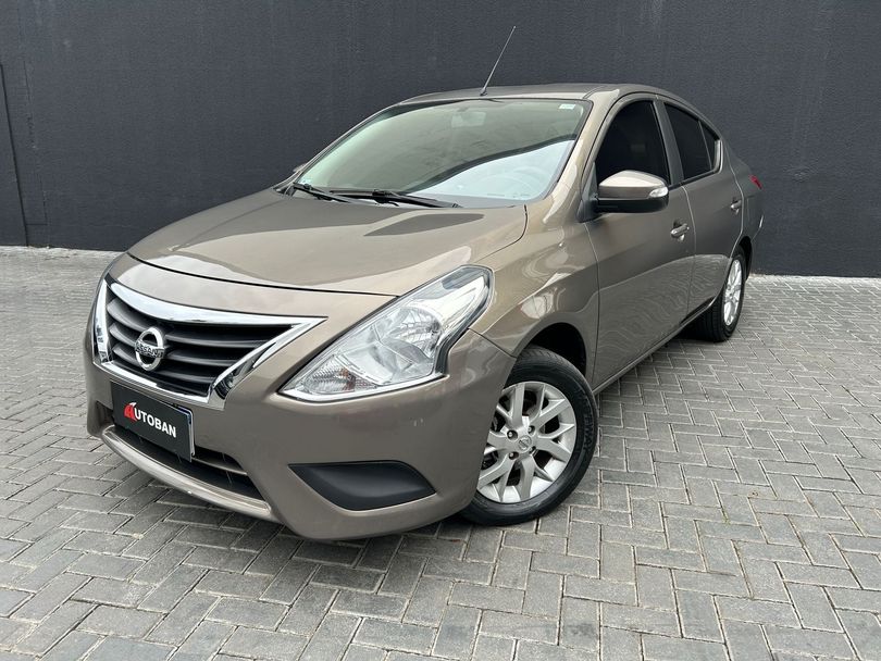 Nissan VERSA SV 1.6 16V FlexStart 4p Aut.
