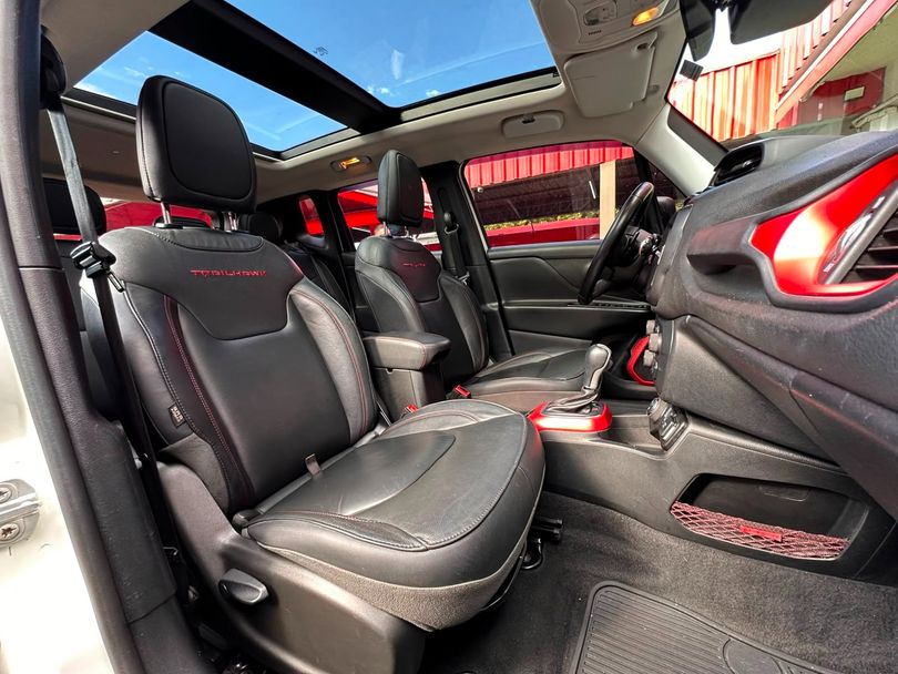 Jeep Renegade Trailhawk 2.0 4x4 TB Diesel Aut