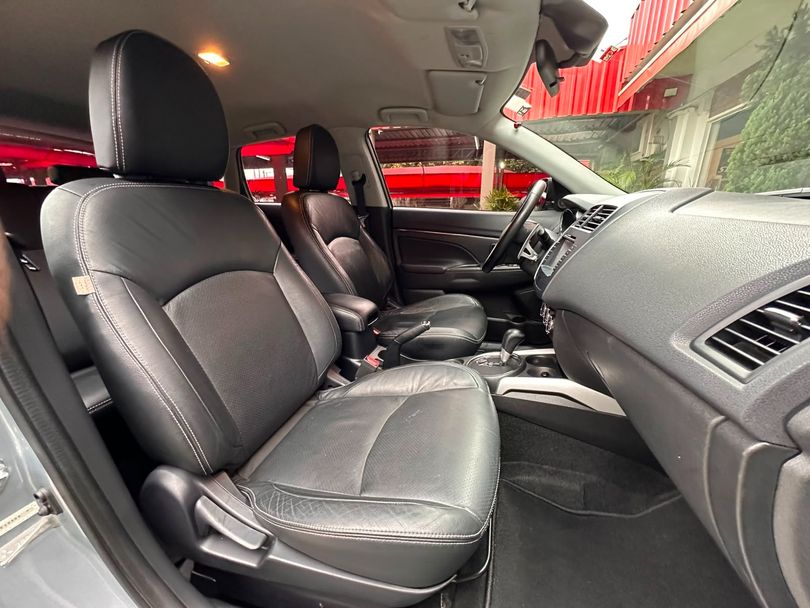 Mitsubishi ASX 2.0 16V 4x4 160cv Aut.