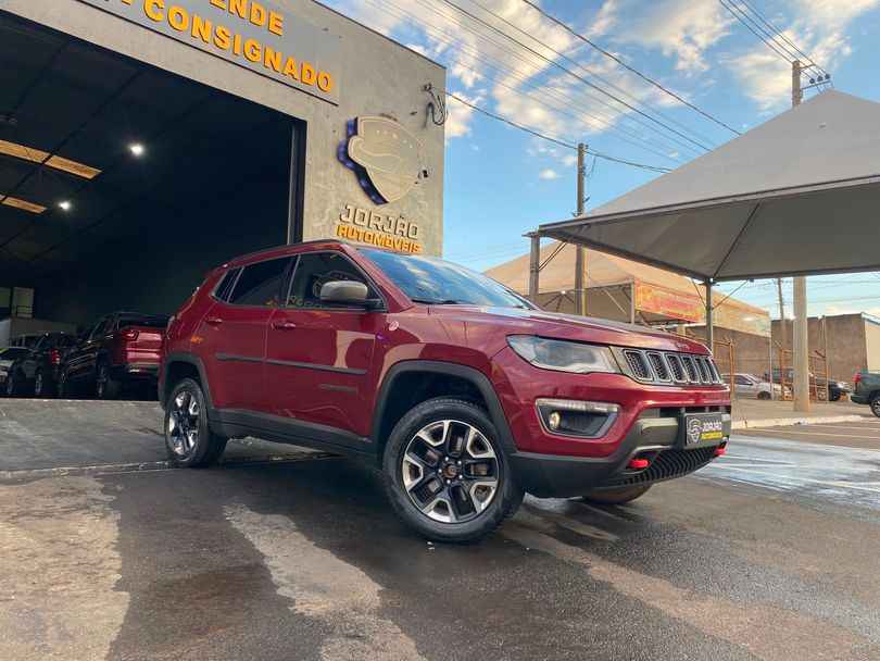 Jeep COMPASS TRAILHAWK 2.0 4x4 Dies. 16V Aut.