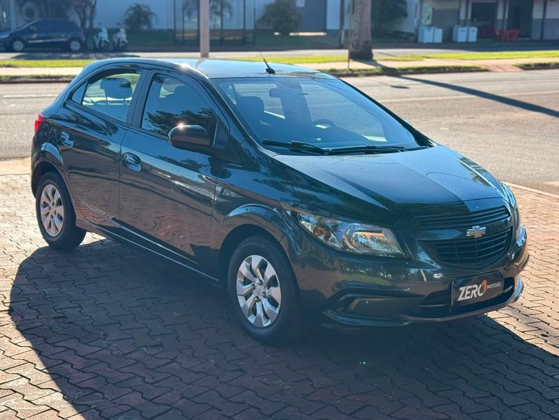 Chevrolet ONIX HATCH Joy 1.0 8V Flex 5p Mec.