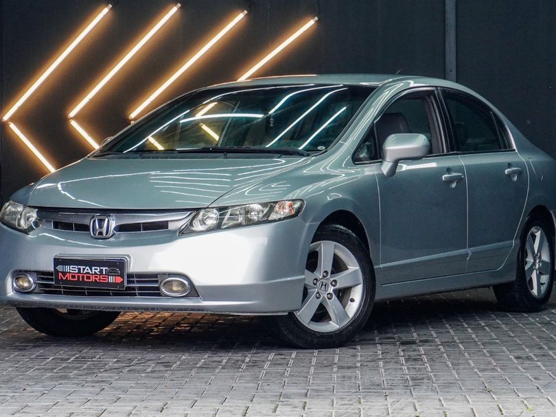 Honda Civic Sedan LXS 1.8/1.8 Flex 16V Aut. 4p