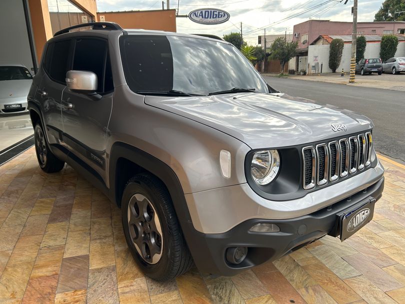 Jeep Renegade 1.8 4x2 Flex 16V Aut.