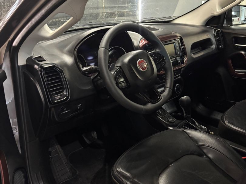 Fiat Toro Freedom 1.8 16V Flex Aut.