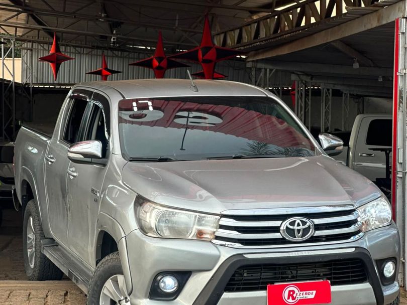 Toyota Hilux CD SR 4x2 2.7 16V/2.7 Flex Aut.