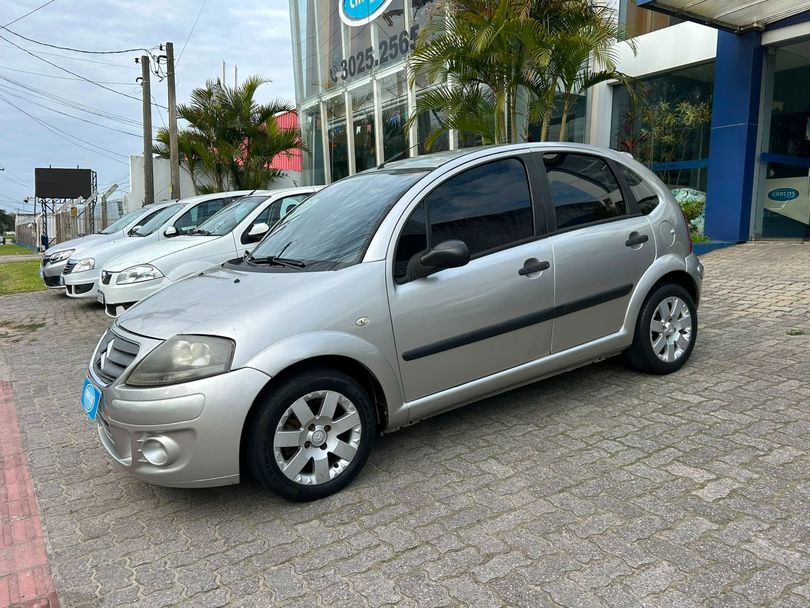 Citroën C3 GLX 1.4/ GLX Sonora 1.4 Flex 8V 5p