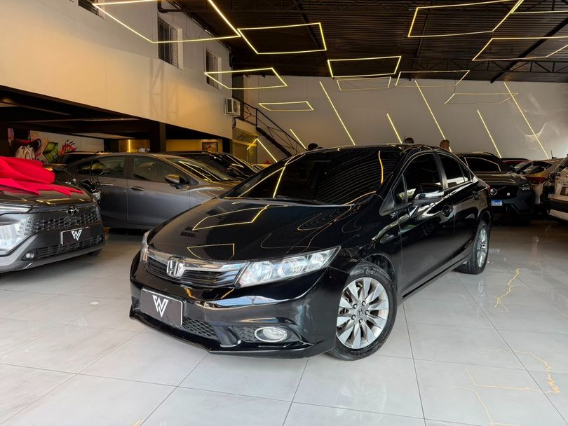Honda Civic Sedan LXR 2.0 Flexone 16V Aut. 4p