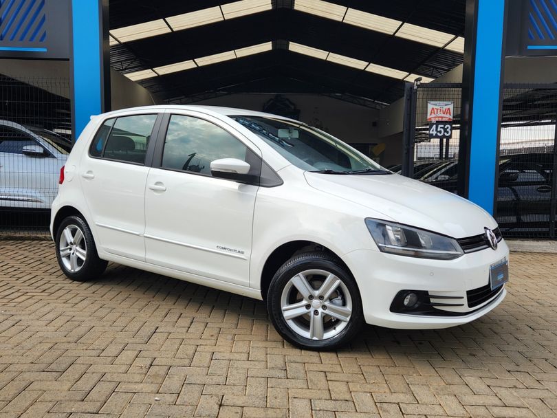 VolksWagen Fox Comfortline 1.0 Flex 8V 5p
