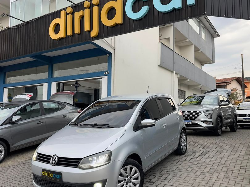VolksWagen Fox 1.6 Mi Total Flex 8V 5p