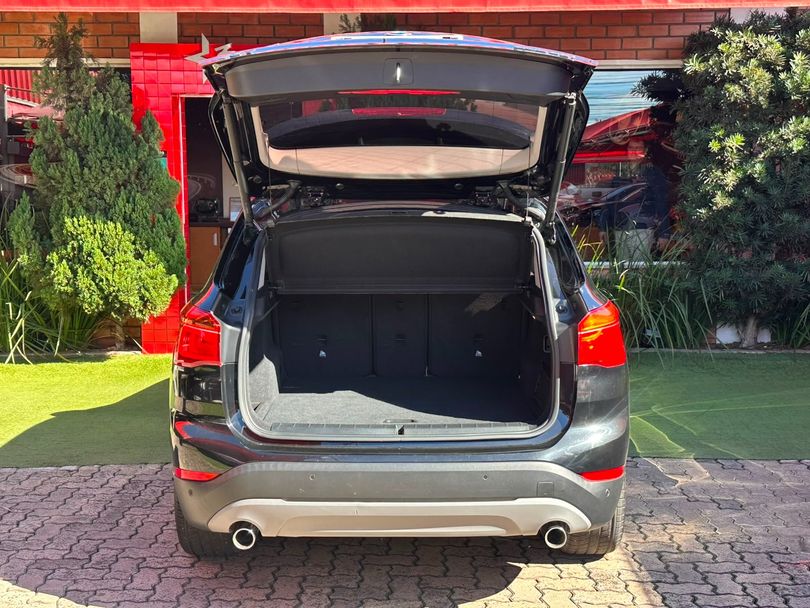 BMW X1 SDRIVE 20i 2.0/2.0 TB Acti.Flex Aut.