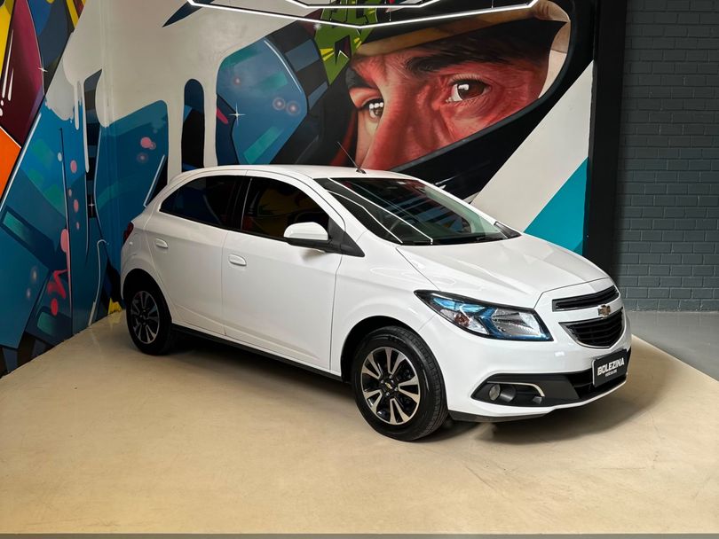 Chevrolet ONIX HATCH LTZ 1.4 8V FlexPower 5p Mec.