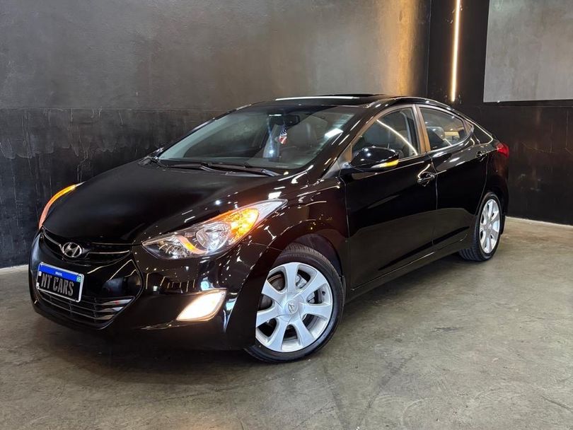 Hyundai Elantra GLS 1.8 16V Aut.