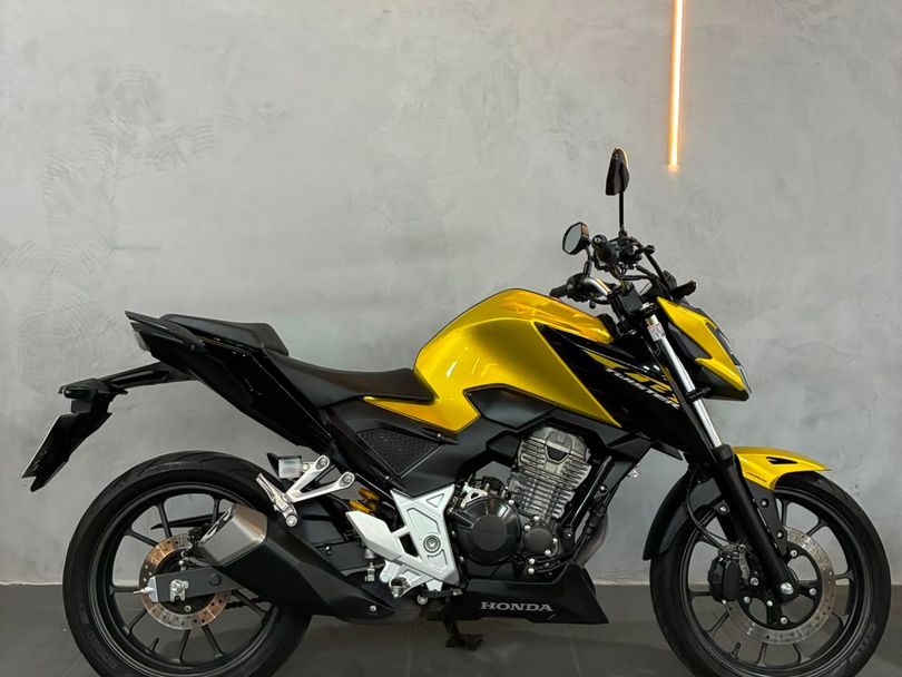 HONDA CB 300F Twister Flex