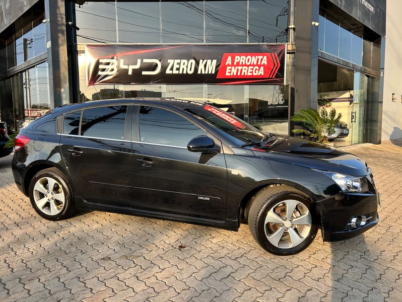 Chevrolet CRUZE HB Sport LT 1.8 16V FlexP. 5p Mec