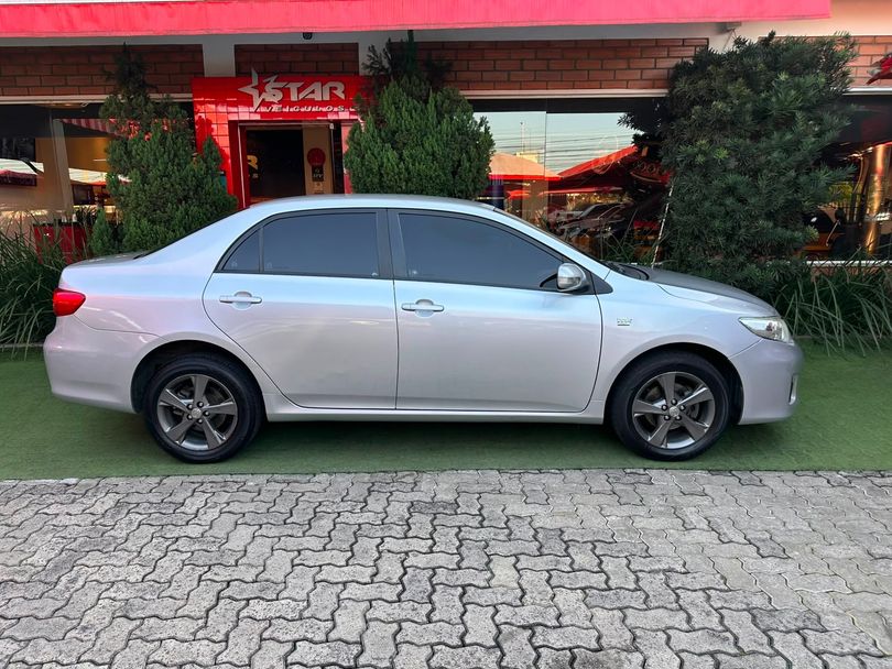 Toyota Corolla XEi 2.0 Flex 16V Aut.