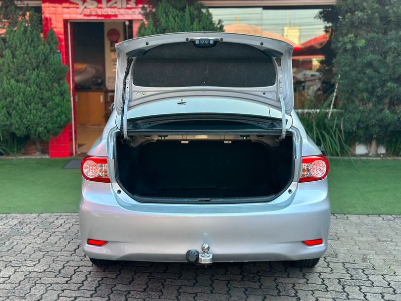 Toyota Corolla XEi 2.0 Flex 16V Aut.