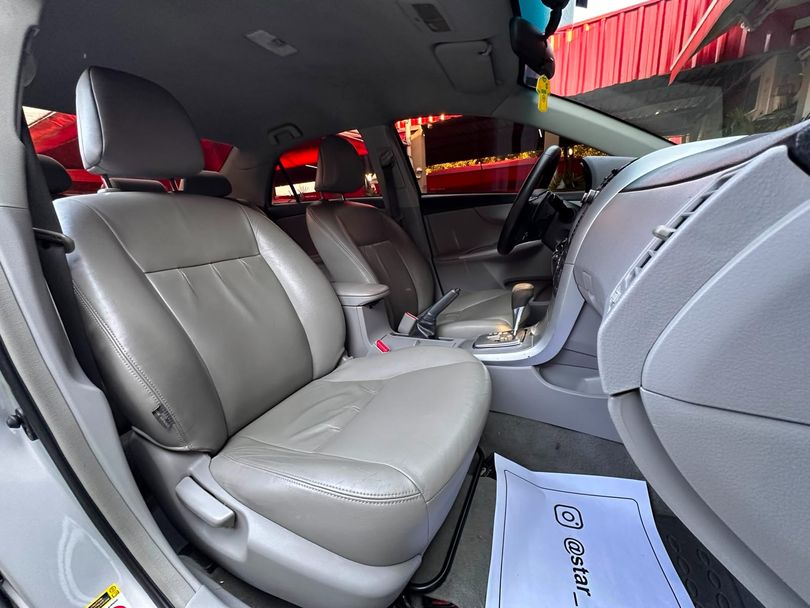 Toyota Corolla XEi 2.0 Flex 16V Aut.