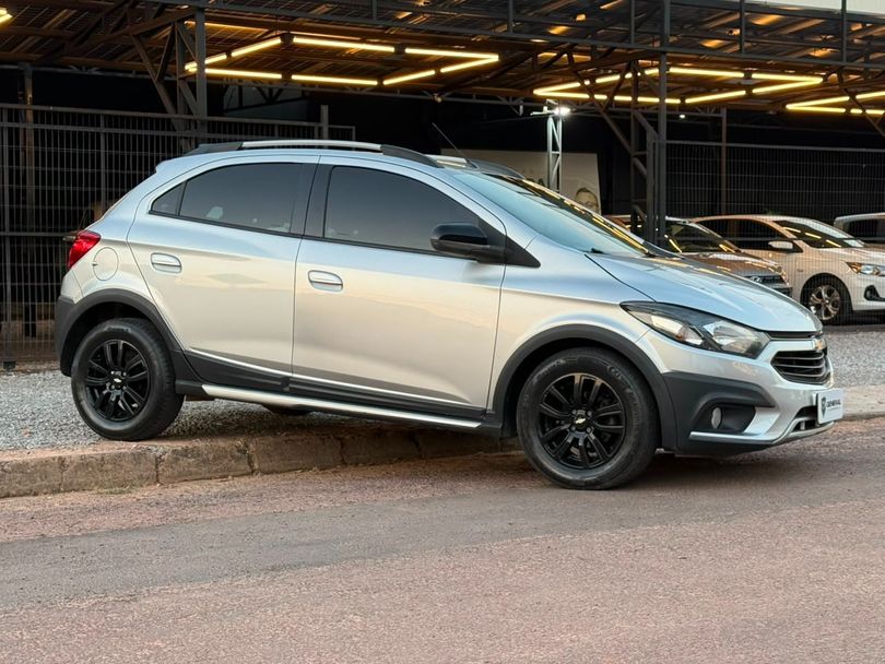 Chevrolet ONIX HATCH ACTIV 1.4 8V Flex 5P Aut.
