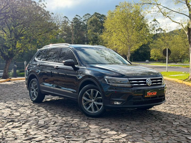 VolksWagen TIGUAN Allspac Comf 250 TSI 1.4 Flex