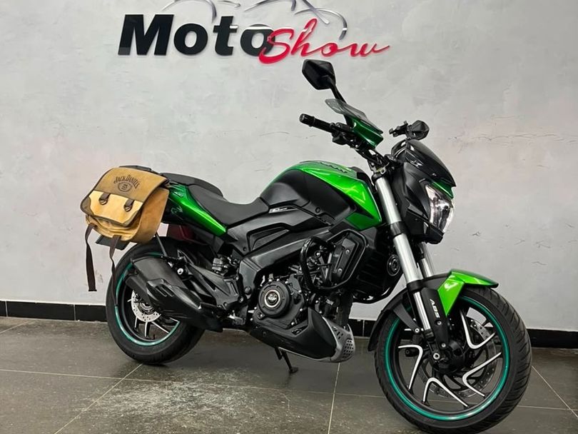 BAJAJ DOMINAR 400 
