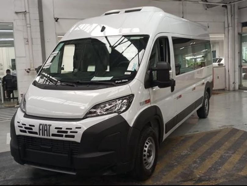 Fiat Ducato Minibus 2.2 Luxo 16L (E6)