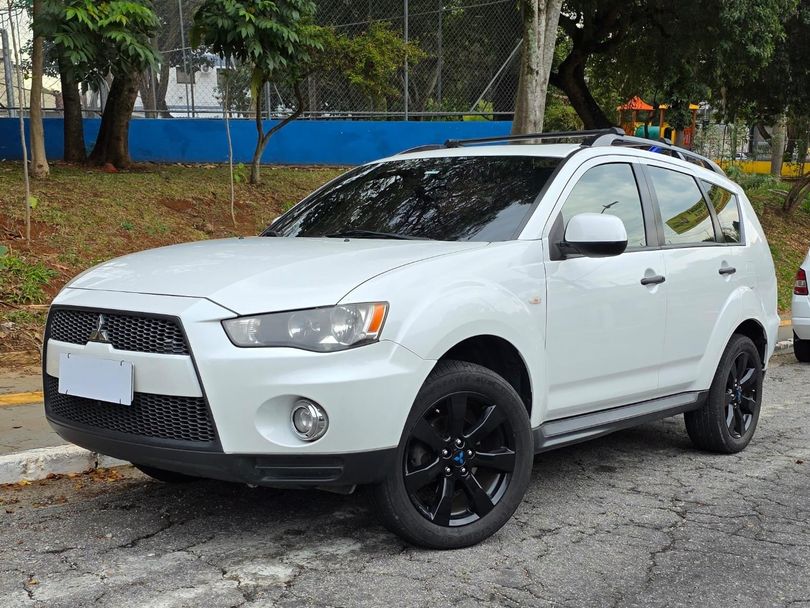 Mitsubishi OUTLANDER 2.0 16V 160cv Aut.