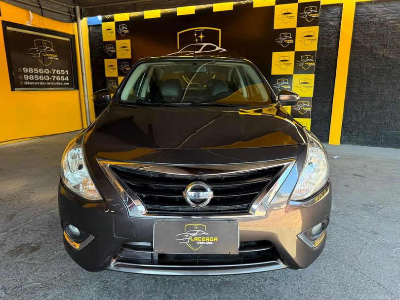 Nissan VERSA SL 1.6 16V FlexStart 4p Aut.