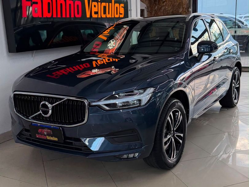 Volvo XC 60 D-5 MOMENTUM 2.0 AWD Diesel 5p
