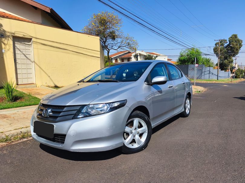Honda CITY Sedan DX 1.5 Flex 16V Mec.