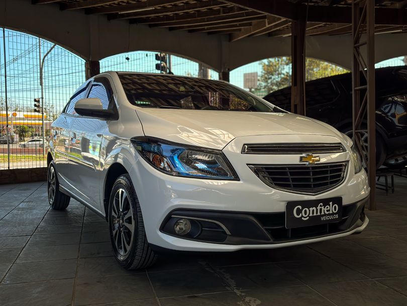Chevrolet ONIX HATCH LTZ 1.4 8V FlexPower 5p Mec.