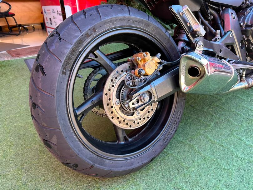 HONDA CB 600F HORNET