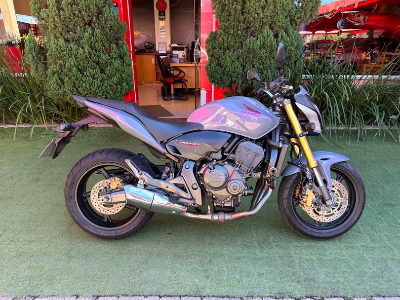HONDA CB 600F HORNET