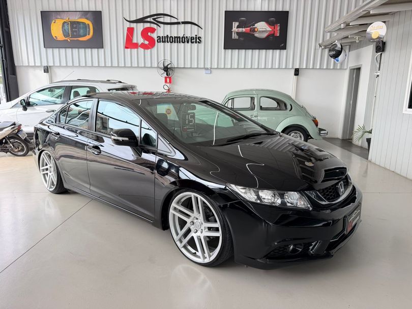 Honda Civic Sedan LXR 2.0 Flexone 16V Aut. 4p