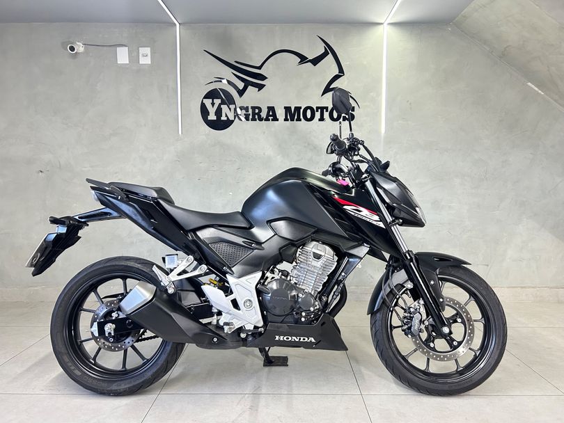 HONDA CB 300F Twister Flex