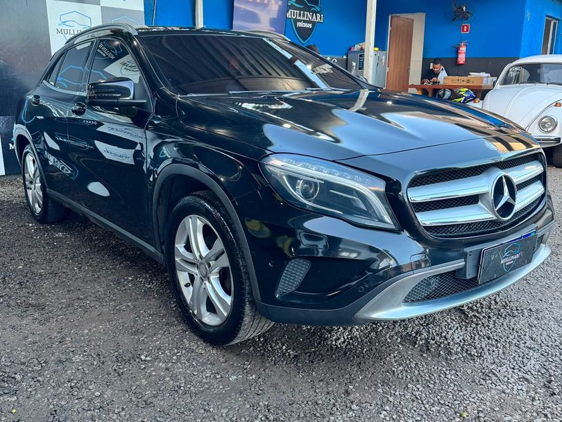 Mercedes GLA 200 Advance 1.6/1.6 TB 16V Flex Aut.