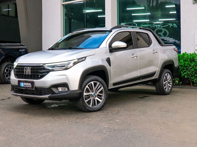 Fiat Strada Volcano 1.3 Flex 8V CD