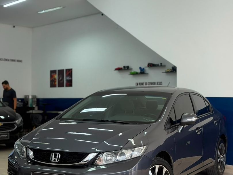Honda Civic Sedan LXR 2.0 Flexone 16V Aut. 4p