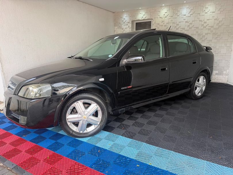 Chevrolet Astra GSi 2.0 16V 136cv Hatchback 5p