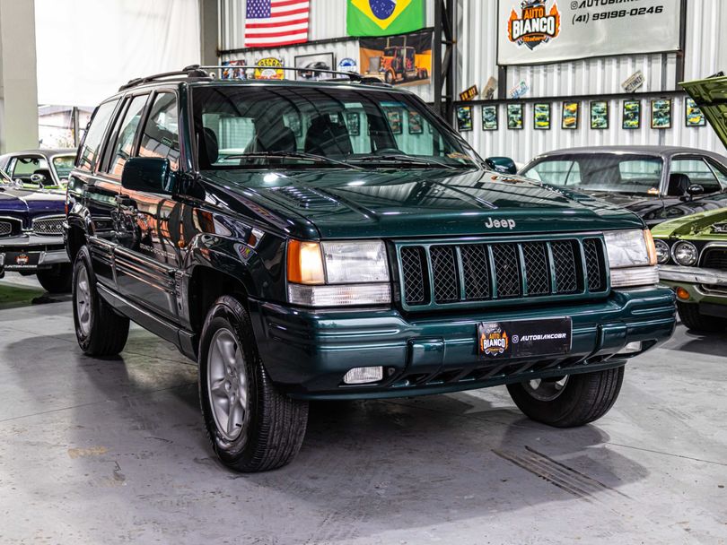 Jeep Grand Cherokee Limited LX 5.9